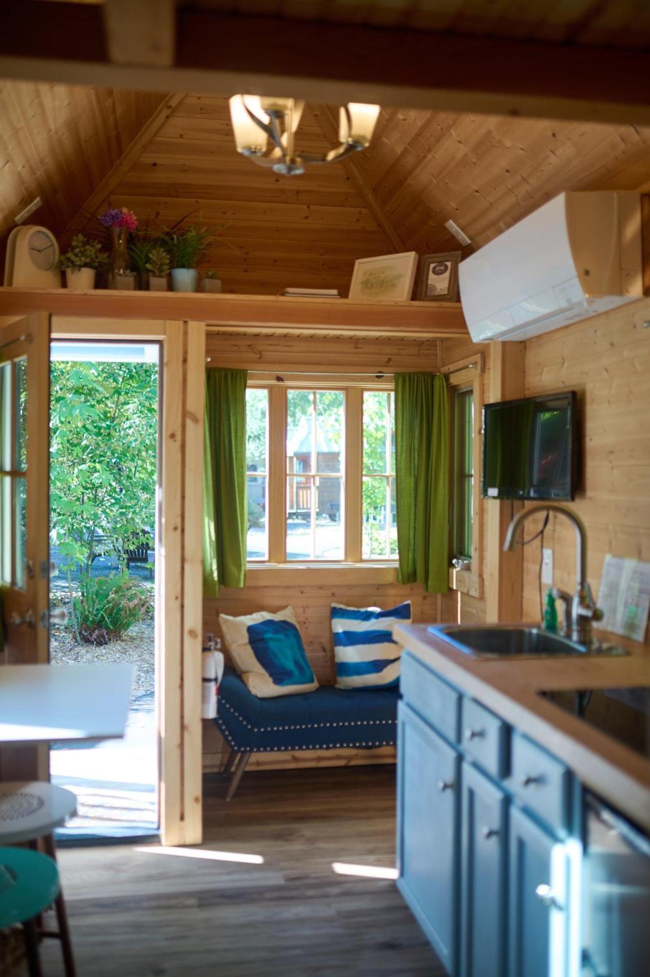 Mt Hood Tiny House Village Welches Exterior foto